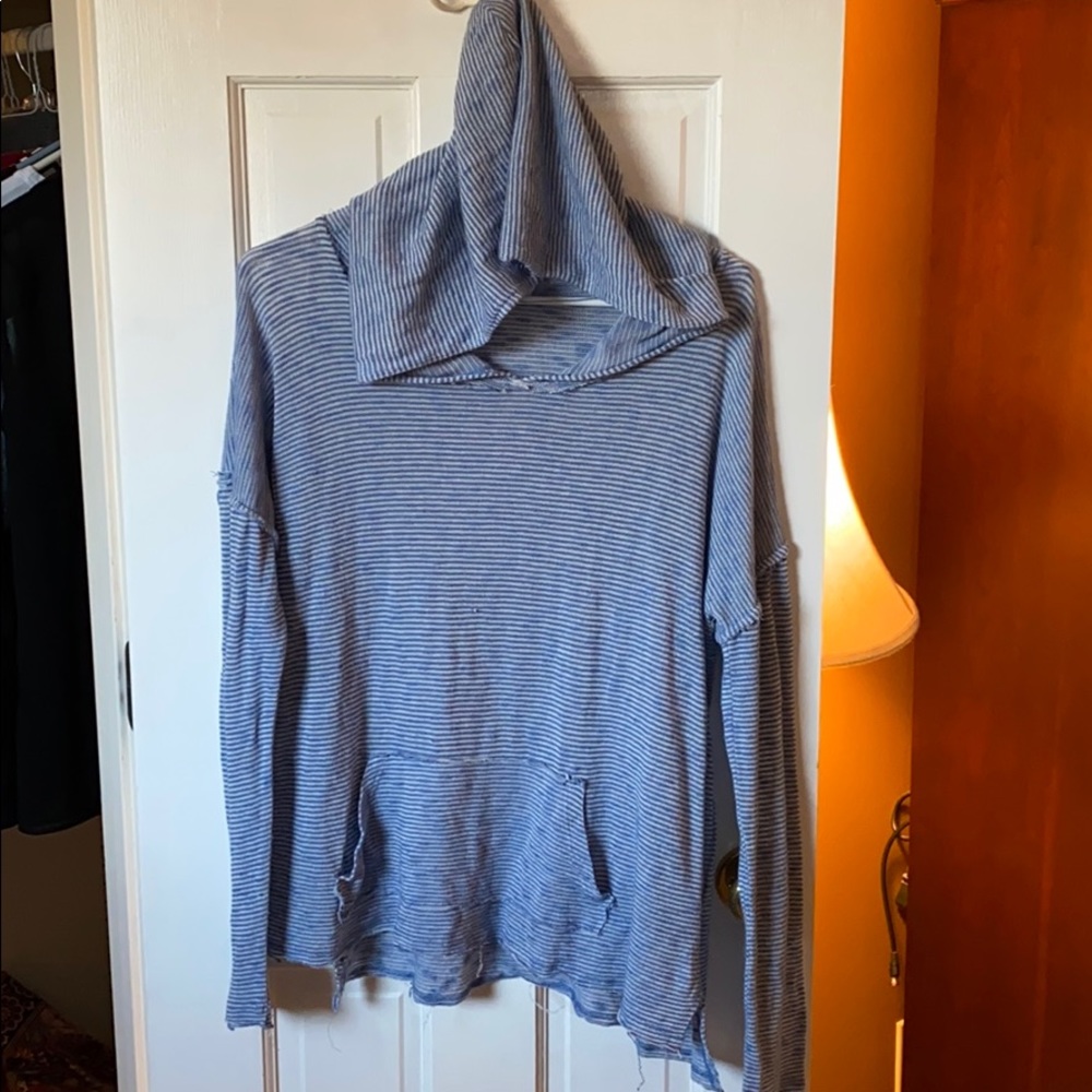 Lightweight distressed hoodie